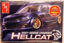 AMT 1325 2021 Dodge Charger